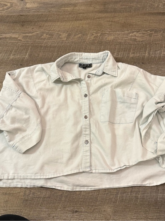POL Tops - POL Women’s Pale Mint Button-Down Shirt